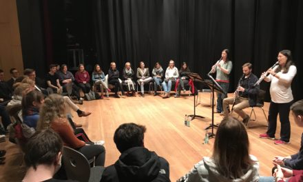 Schülerkonzert des Klarinettentrios Schmuck in der Aula des Gymnasiums
